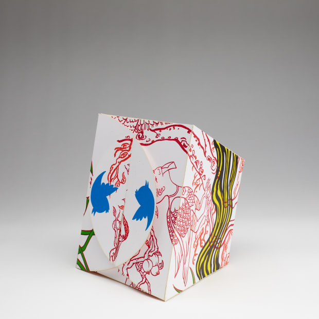 Foldable takeout food box