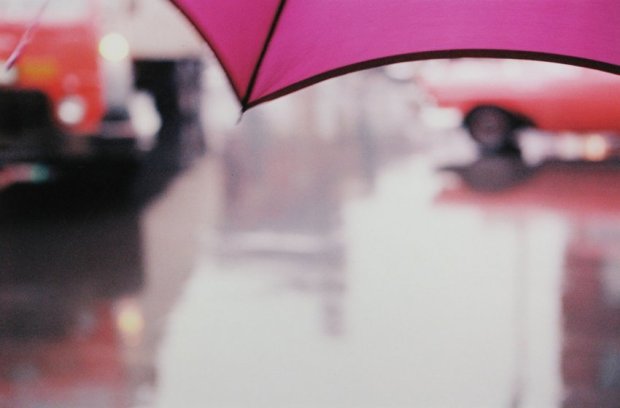 Saul Leiter, Untitled (pink umbrella), c.1950