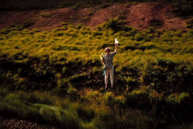 Paul Fusco RFK Funeral Train #2418 chromogenic print paper size: 20 x 24 inchesimage size: 15 x 22 inches
