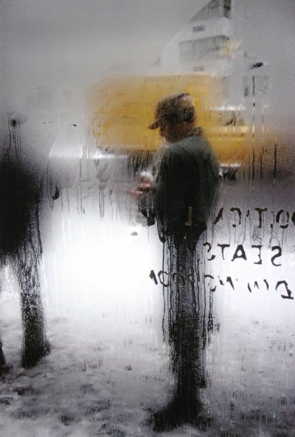 Saul Leiter Snow chromogenic print 14 x 11 inches35.6 x 27.9 cms