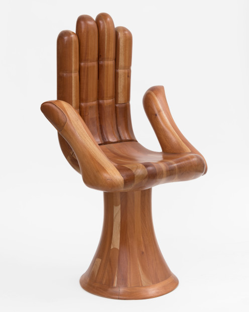 Pedro Friedeberg, Sillion de 6 dedos (Two Thumb Hand Chair) , 2015