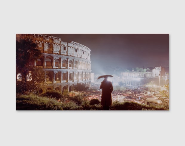 La fotografia, in anni recenti, è proprio il mezzo maggiormente utilizzato per la rappresentazione degli spazi urbani: la macchina fotografica...