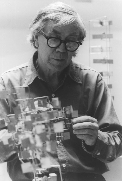 Kasmin is honored to announce exclusive worldwide representation of the work of American sculptor George Rickey (1907–2002). In Fall 2021,...