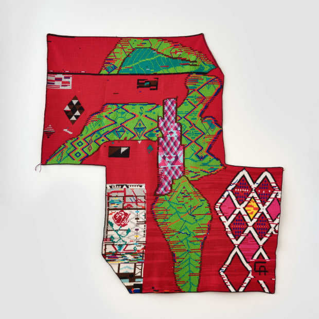 Claudia Alarcón El futuro de fuerza ancestral y nuestras orejas, 2024 crocheted acrylic wool 53 1/8 x 51 1/8 inches...