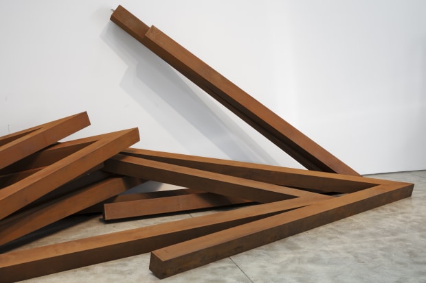 Bernar Venet Effondrement: 10 Angles, 2009-2022 Cor-ten steel dimensions variable