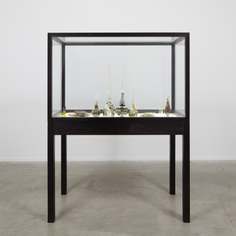 <span class="title">Laboratorio<span class="title_comma">, </span></span><span class="year">2018</span>