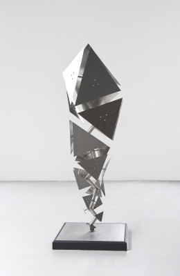 Conrad Shawcross, Paradigm Exploded, 2015