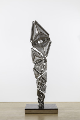 Conrad Shawcross, Paradigm Optic (Silver), 2018