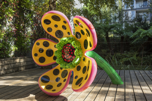 Yayoi Kusama, FLOWERS THAT SPEAK ALL ABOUT MY HEART GIVEN TO THE SKY, 2018