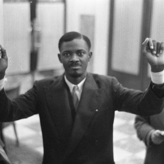 Johan Grimonprez, Soundtrack to a Coup d'Etat, 2024 | Patrice Lumumba arrives in Brussels © Harry Pot - Anefo - Nederlands Nationaal Archief