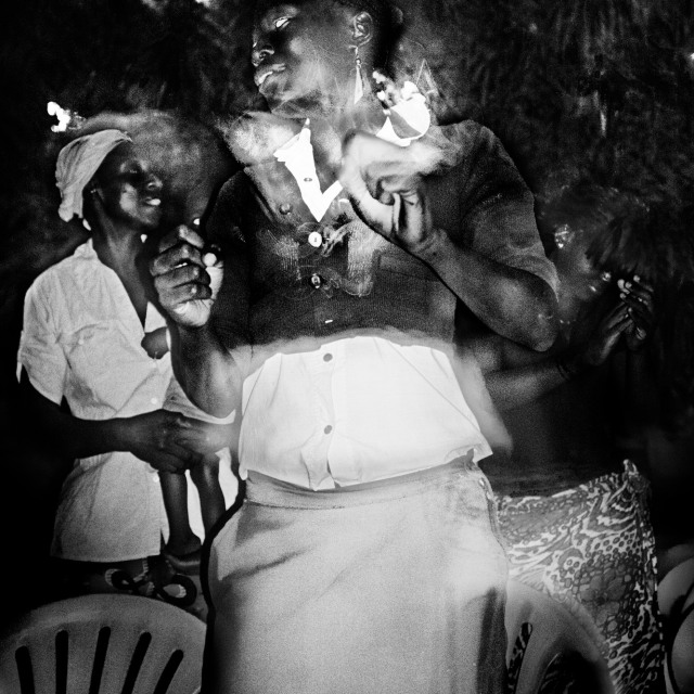 Léonard Pongo, Untitled (The Uncanny 2-19), 2011-17, archival ink on baryta paper, 40 x 60 _ 110 x 165 cm | Kristof De Clercq gallery | LP172+173