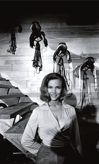 Terry O'Neill, Honor Blackman, 1964