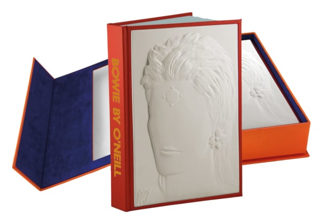 Terry O'Neill, BOWIE BY O’NEILL - DELUXE EDITION