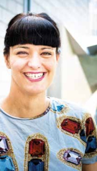 ANAHITA RAZMI / Churchill als blogger
