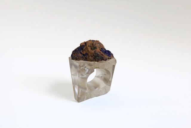 Bernhard Schobinger  Blauschimmelpilz, 2016  Rock crystal, azurite