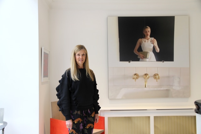 Home Comforts: How Do You Hang Yours?, What’s it like to turn your home into an art gallery?