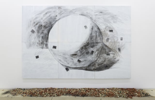 Qiu Jingtong: The Fragments in Growing Memory