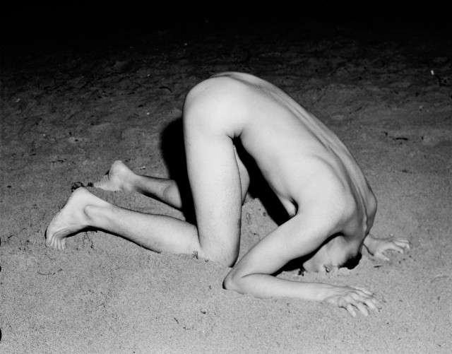 Untitled (Body I), 2020 © Tommy Calderón