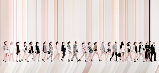 Chanel High Line, Paris, Spring/Summer, Le Grand Palais Paris, 2006