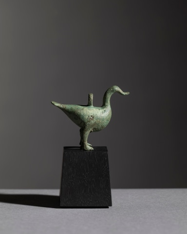 Greek pendant of a water bird, Thessaly, Geometric Period, 8th century BC