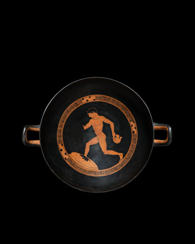 Greek red-figure kylix, Athens, c.480 BC, attributed to the Cage Painter (Dyfri Williams)