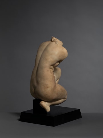 Hellenistic crouching Venus, c.1st century BC