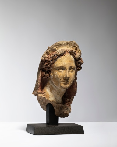 Italo-Etruscan head of a goddess, Hellenistic, 1st half of 3rd century BC