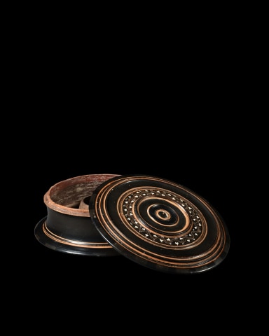 Greek black-glaze pyxis, South Italy, Campania, Teano Ware, c.330-300 BC