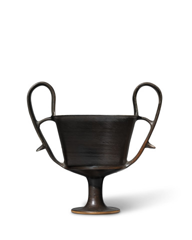 Greek black-glaze kantharos, Boeotia, 5th century BC