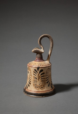Greek white-ground oinochoe, Corinth, early 4th century BC