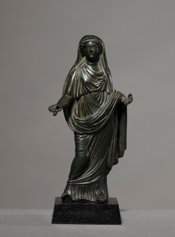 Roman statuette of Juno, c.1st century AD