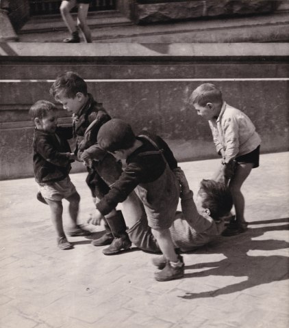 Willy Ronis, Petits Napolitains, 1938