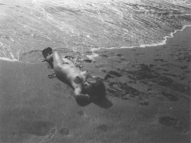 Roger Parry, Nude