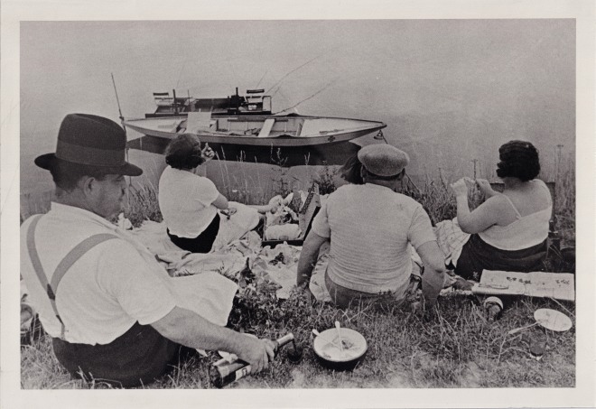 Henri Cartier-Bresson, River Marne, 1938