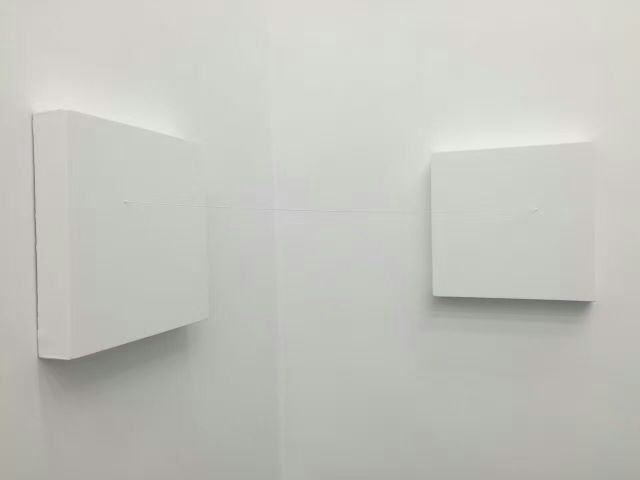 黄佳 Huang Jia , 好像不等高 Seemingly Unequal Height, 2016