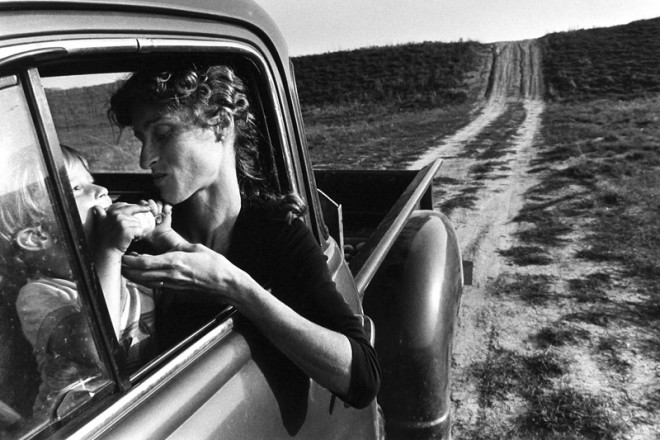 Larry Towell, The Pear, Lambton County, Ontario, Canada, 1983