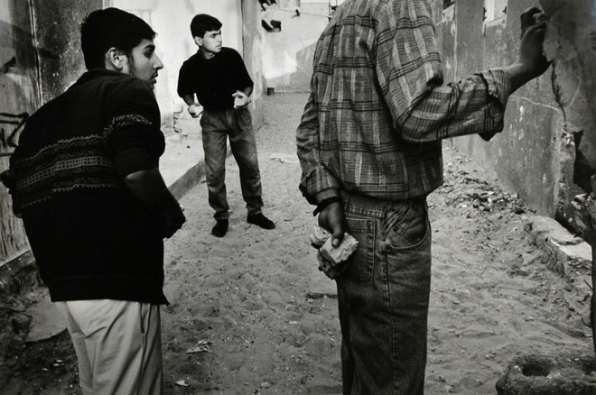 Larry Towell, Shati Refugee Camp, Gaza Strip, 1994