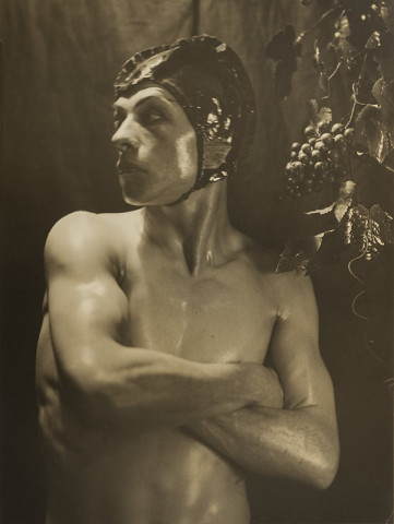 Violet Keene Perinchief, The Sentinel, circa 1940