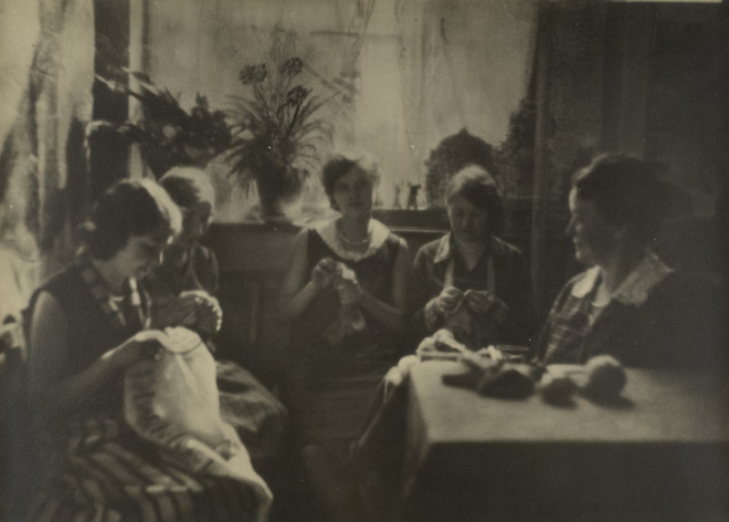 Minna Keene, Knitting Circle, circa 1920