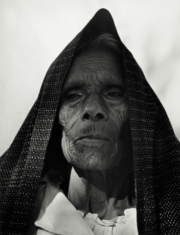 Reva Brooks, Anciana Dona Chencha (Old Dona Chencha)