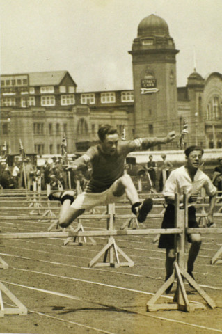 Charles Devenish Woodley, (Hurdles, Toronto)