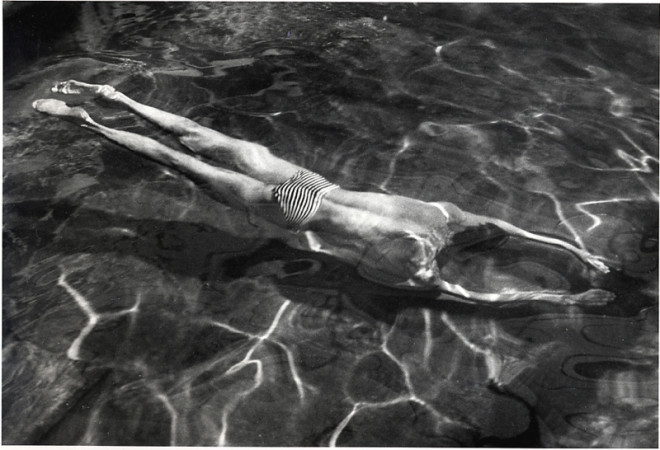André Kertész, Underwater Swimmer, Esztergom, 1917