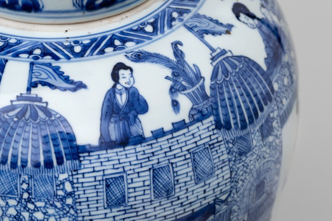 A CHINESE BLUE AND WHITE KANGXI ‘LADIES’ JAR AND COVER, Kangxi (1662-1722)