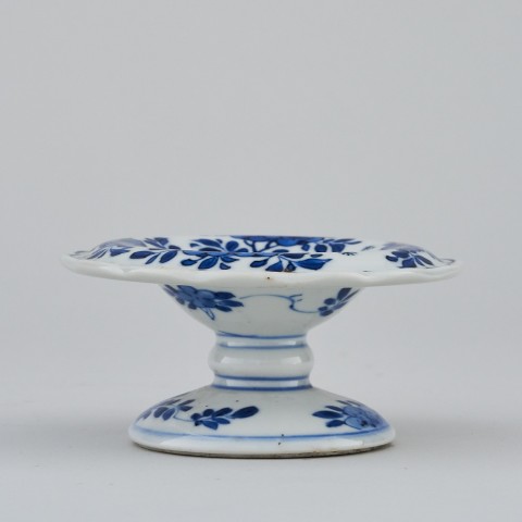 A KANGXI BLUE AND WHITE SALT, Kangxi (1662 - 1722)