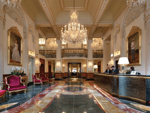 Imperial Hotel, Traditional portrait painting