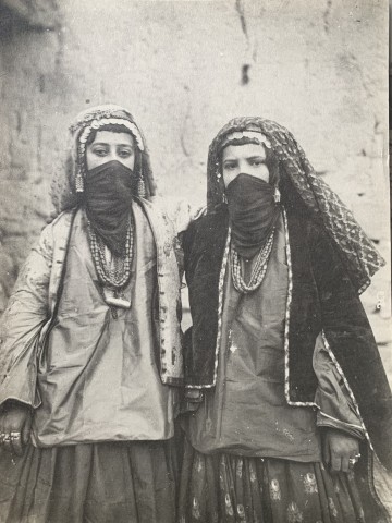 Antoin Sevruguin, Two Jewish women, Late 19th Century