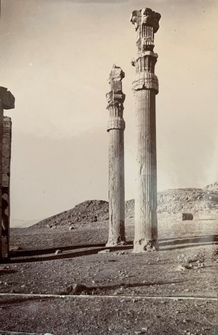 Ernst Herzfeld, Gate of All Lands, Two Standing Columns of Stone, 1923-28