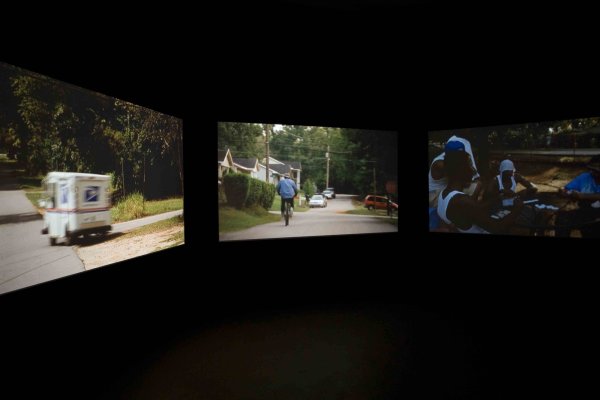 <p><strong><strong>Muzi Quawson</strong></strong>,</p><p><em>Shawmut Circle</em>, 2011</p>
