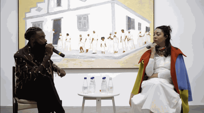 elian almeida conversa com carollina lauriano
