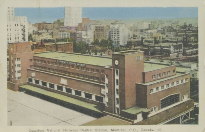 Fig. 5 Postcard of Central Station before the creation of the Queen Elizabeth Hotel.